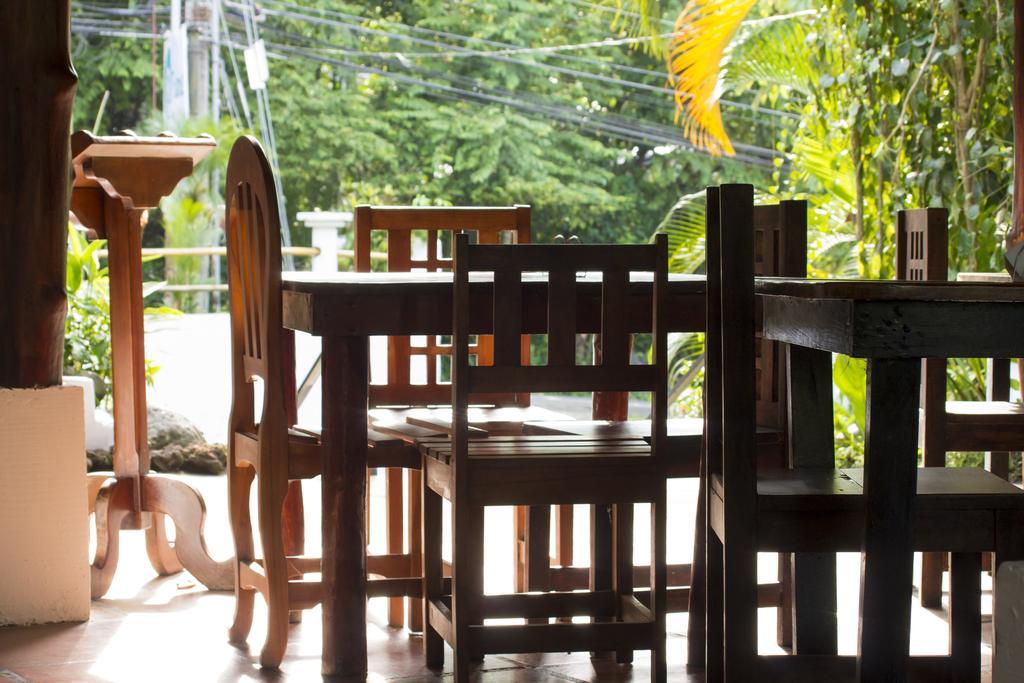 Manuel Antonio Hostel Resort Exteriör bild